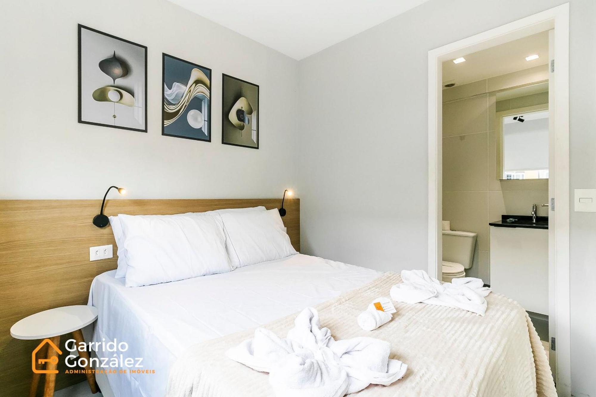 Espetacular Na Liberdade - Com Piscina Apartamento