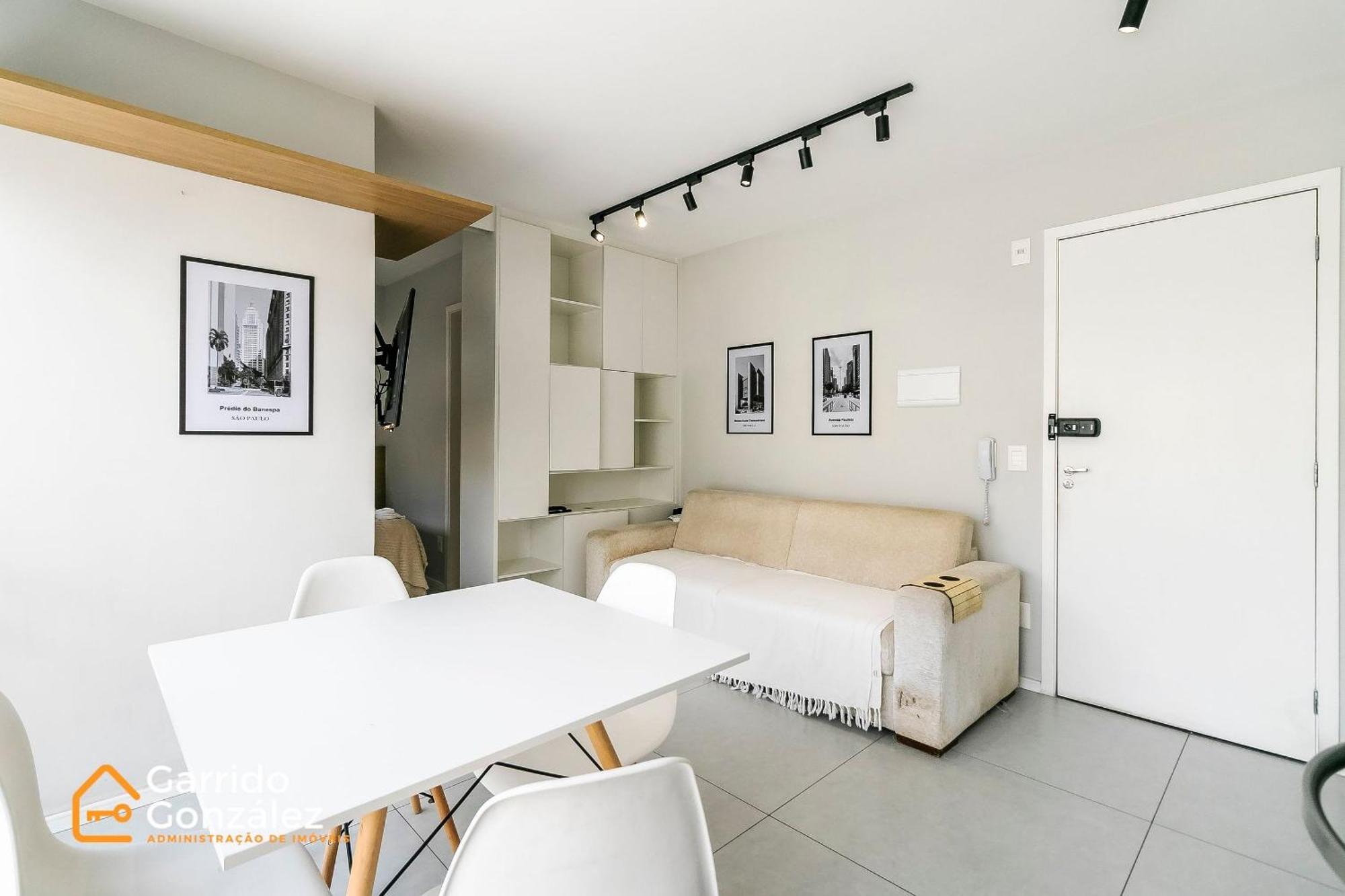 Espetacular Na Liberdade - Com Piscina Apartamento