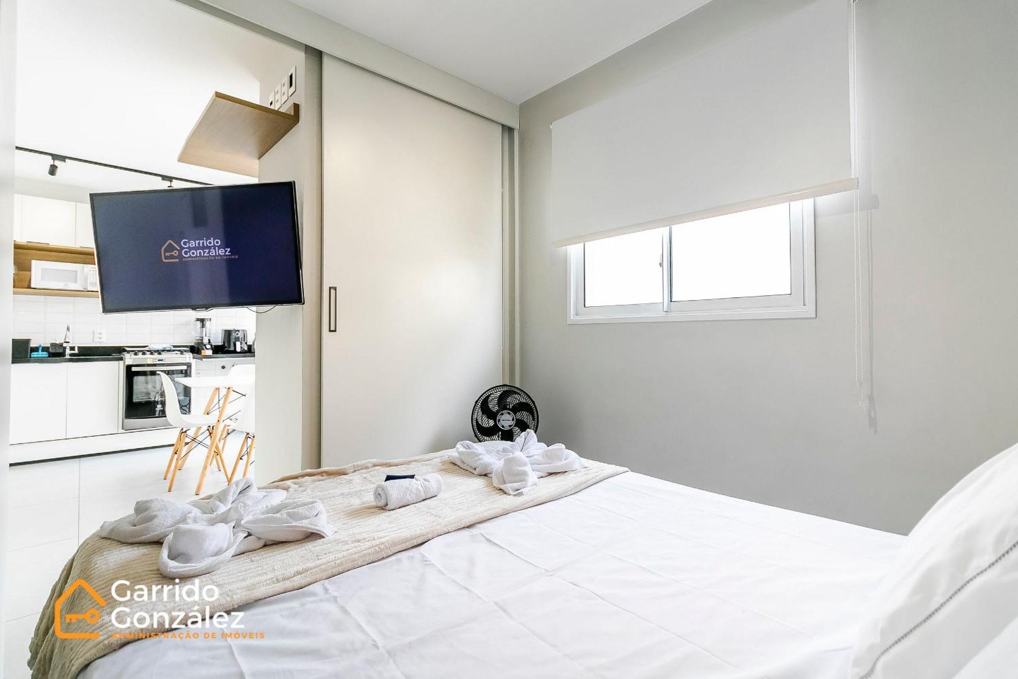 Espetacular Na Liberdade - Com Piscina Apartamento